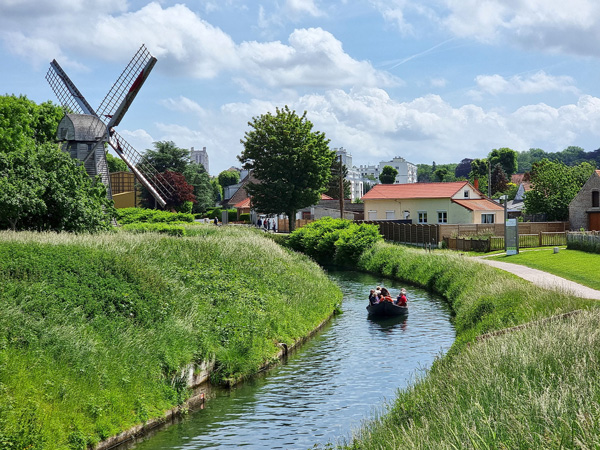 Saint-Omer à proximité de la Maison d'hôte à Steenbecque, village du Nord de la France